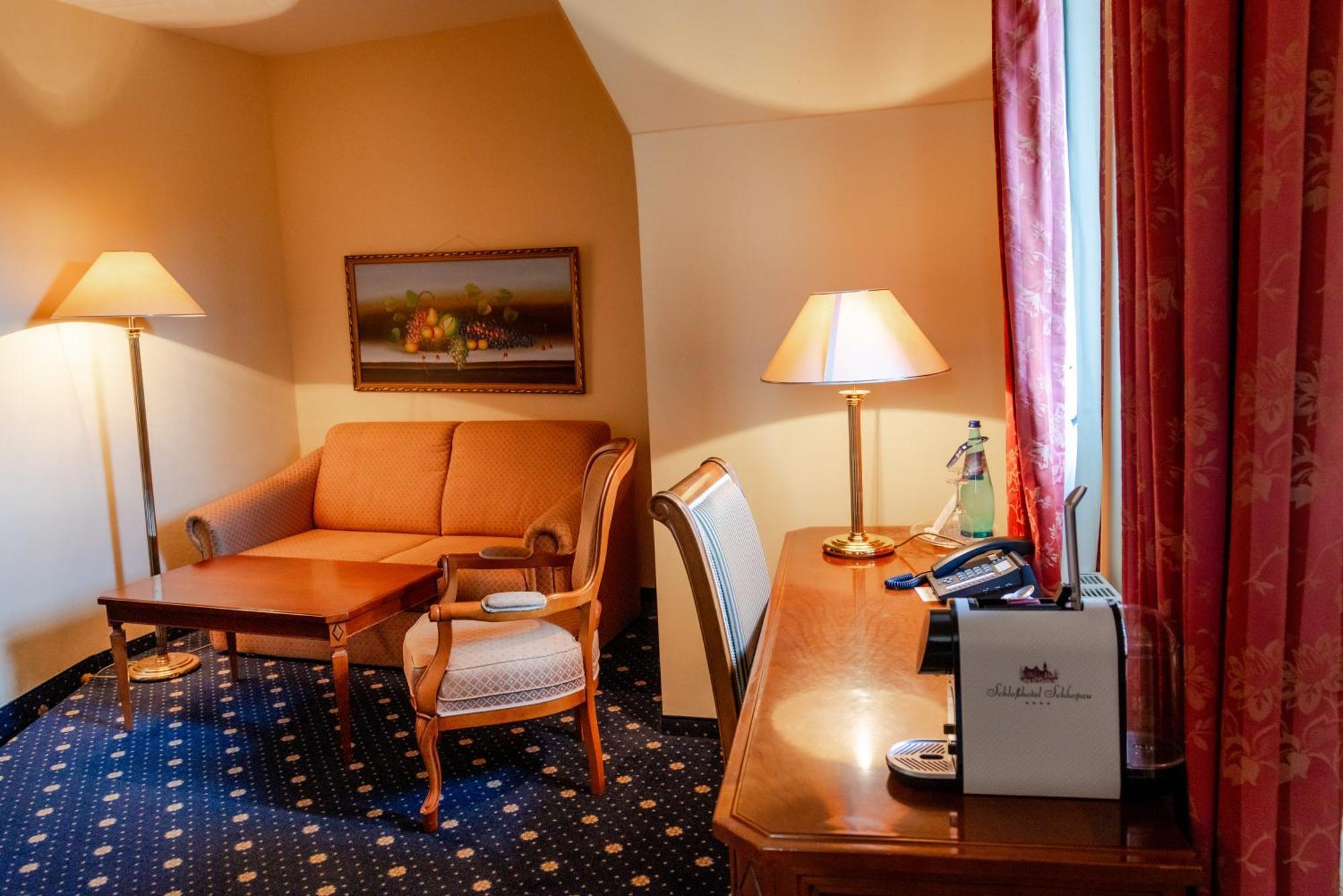 Hotel Schloss Schkopau Zewnętrze zdjęcie